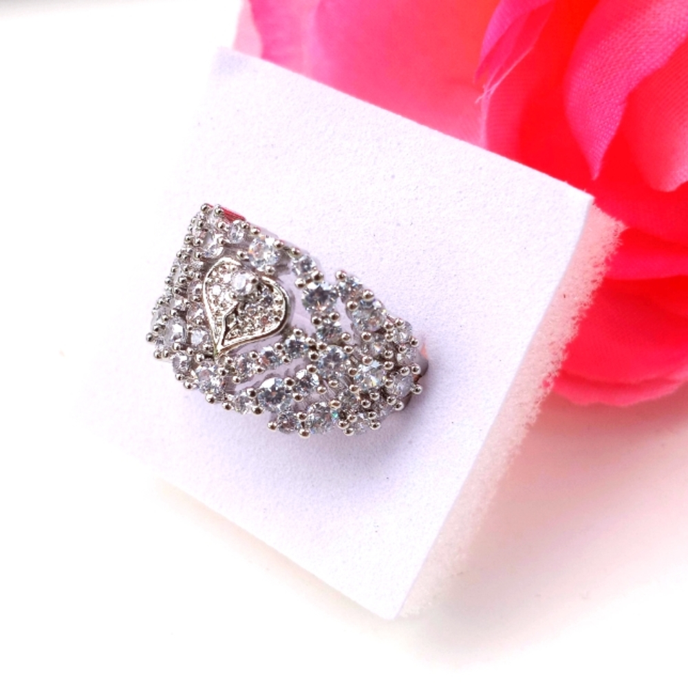 Princess Crown Ring - Picture 3 of 4